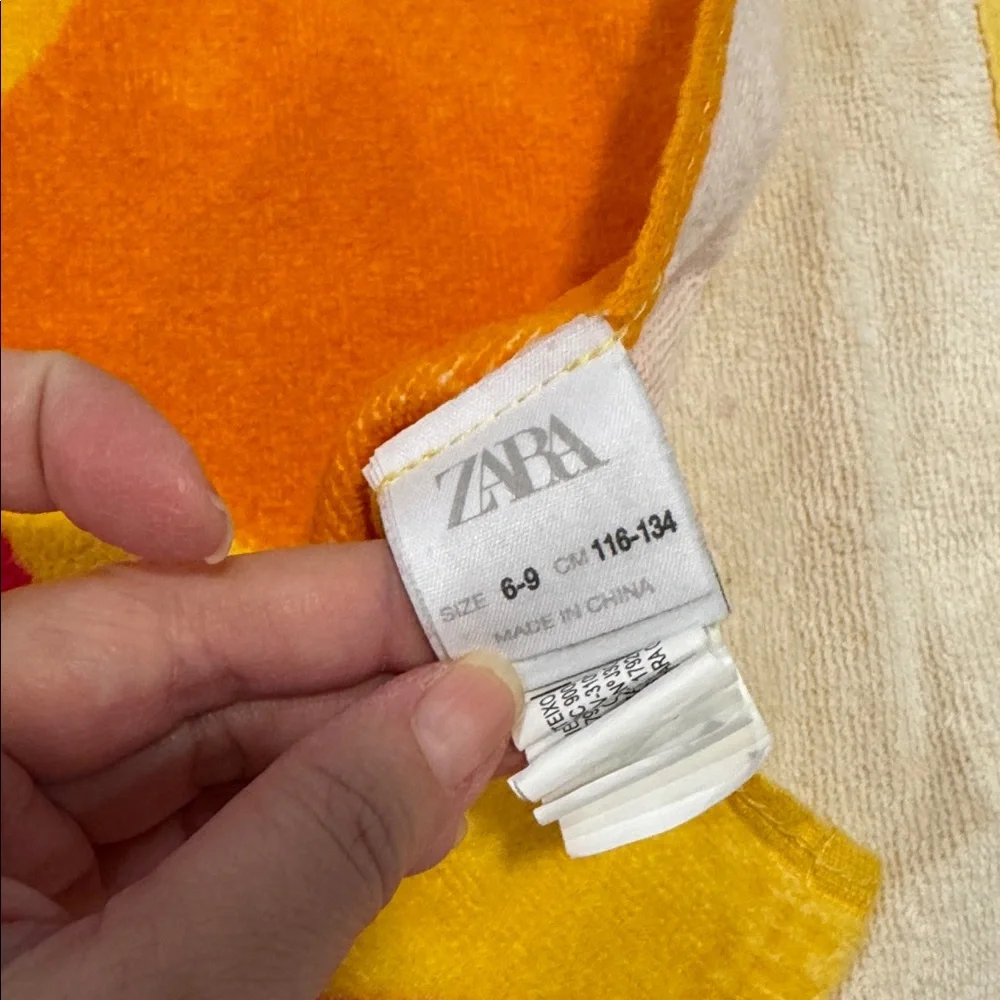 Zara Yellow and Orange Hooded Towel - Picture 6 of 9